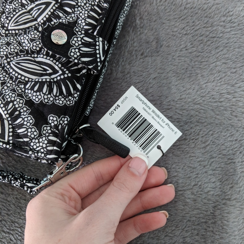 🖤Vera Bradley Wristlet🖤 - Picture 6 of 7